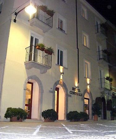 Hotel Centrale Olbia Buitenkant foto